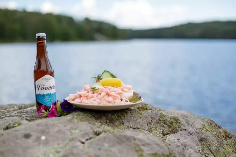 Värmskogs Café Räksmörgås med Dricka